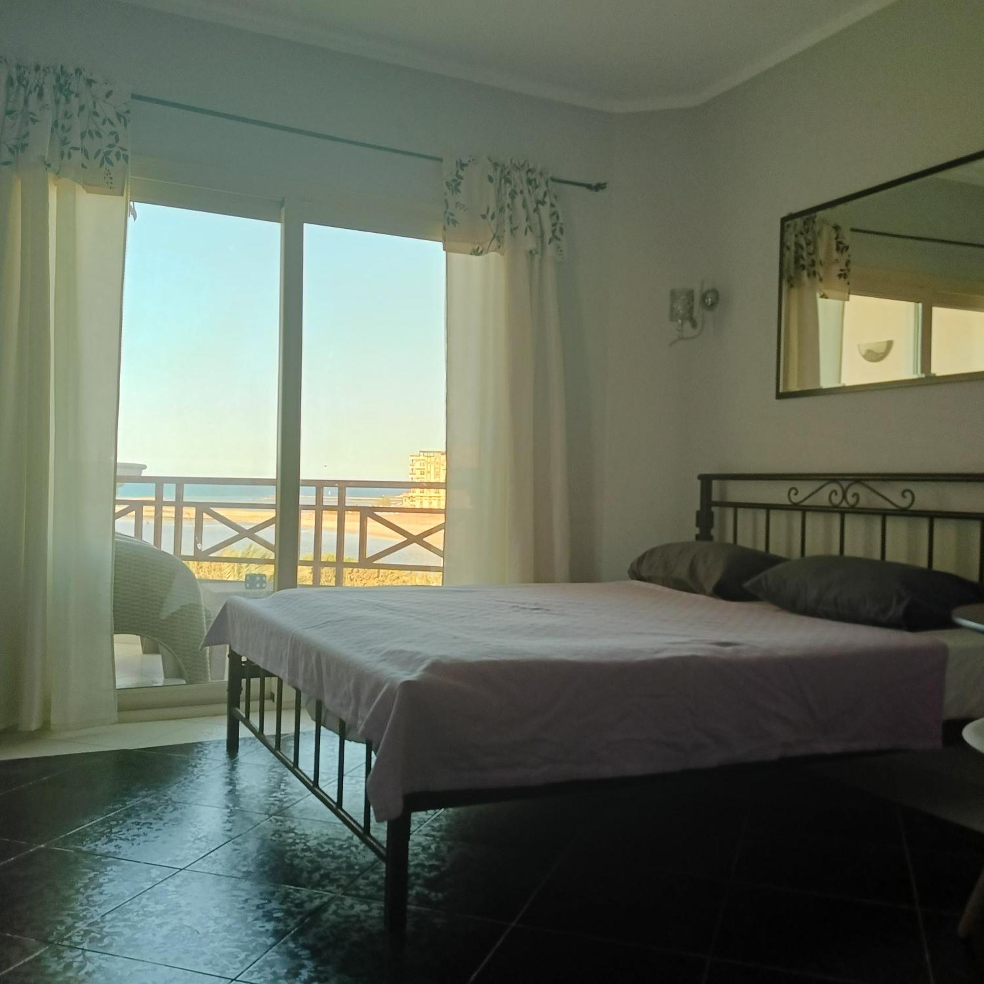 Ferienwohnung Tony'S Privy Beds By Red Sea Hurghada Exterior foto